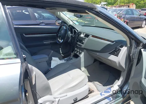 2008 Chrysler Sebring Limited z USA, uszkodzony, nr VIN 1C3LC65M38N675928